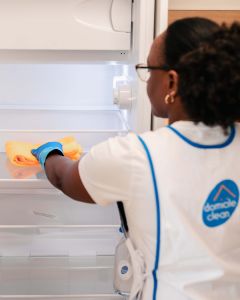 Place au grand ménage